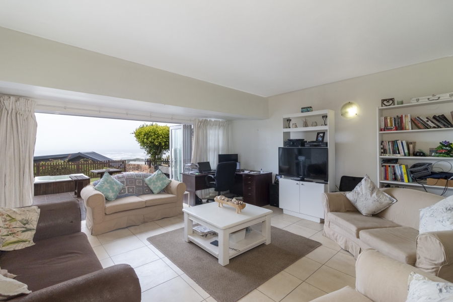 3 Bedroom Property for Sale in West Beach Eastern Cape